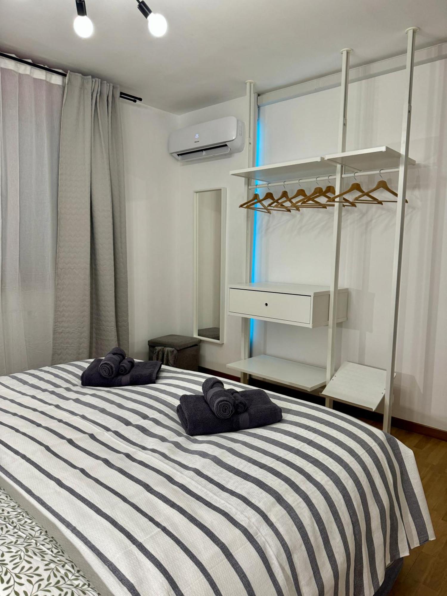L'Armadio Di Narnia Bed and Breakfast Alzano Lombardo Buitenkant foto